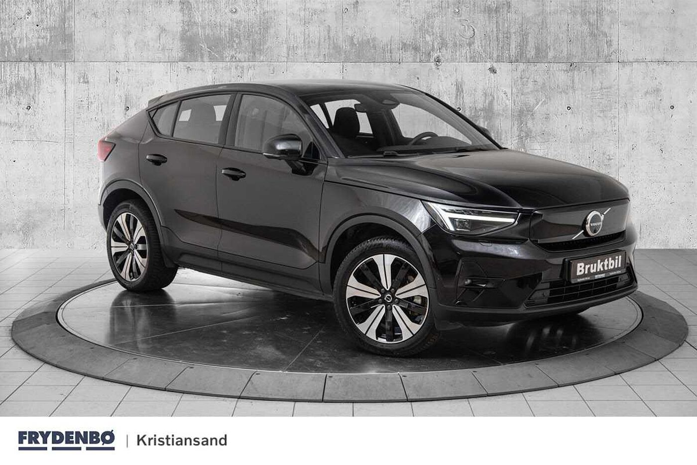 Volvo  Recharge Twin AWD Pro